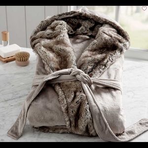 Pottery Barn Robe